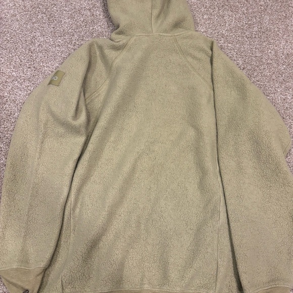 ALO Yoga Triumph Fleece Hoodie - Picture 6 of 6